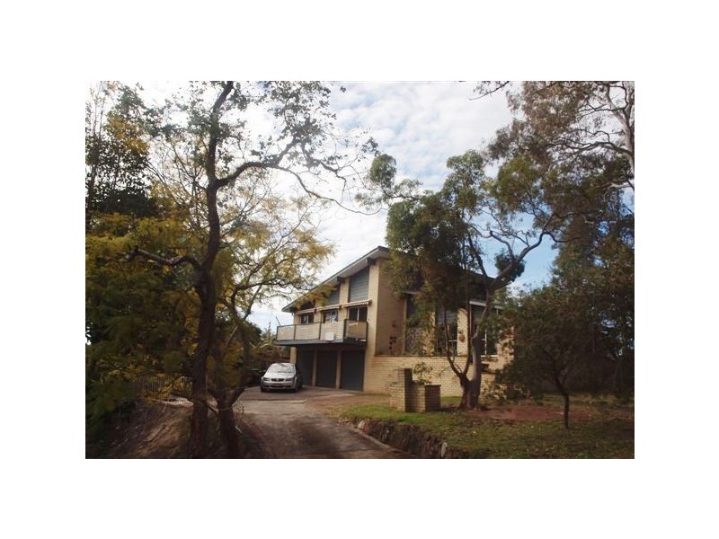 1 DERNA CRESCENT, Allambie Heights NSW 2100