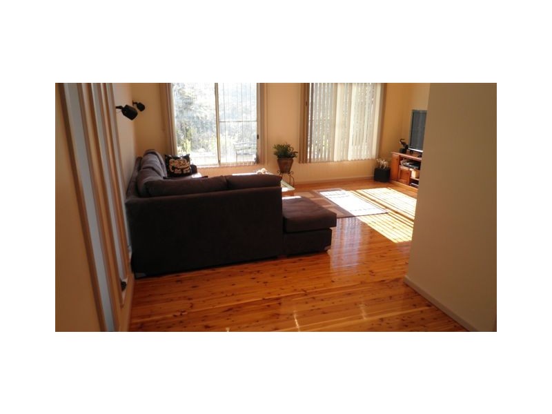 1 DERNA CRESCENT, Allambie Heights NSW 2100