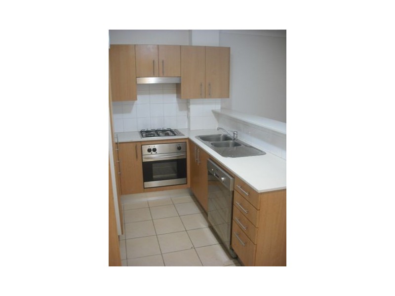 10/74-78 OLD PITTWATER ROAD, Brookvale NSW 2100