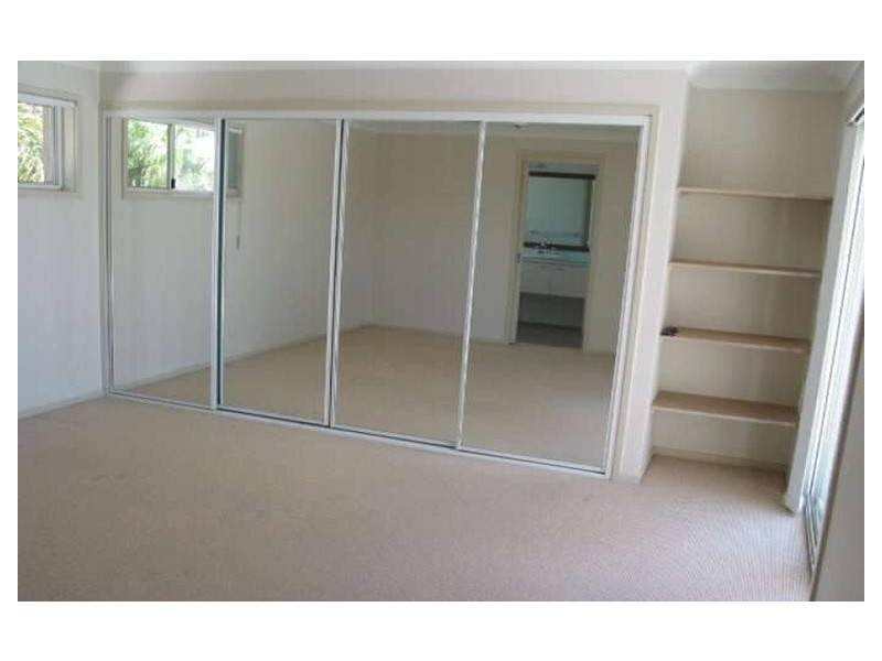 19 WIMBLEDON AVENUE, Narrabeen NSW 2101