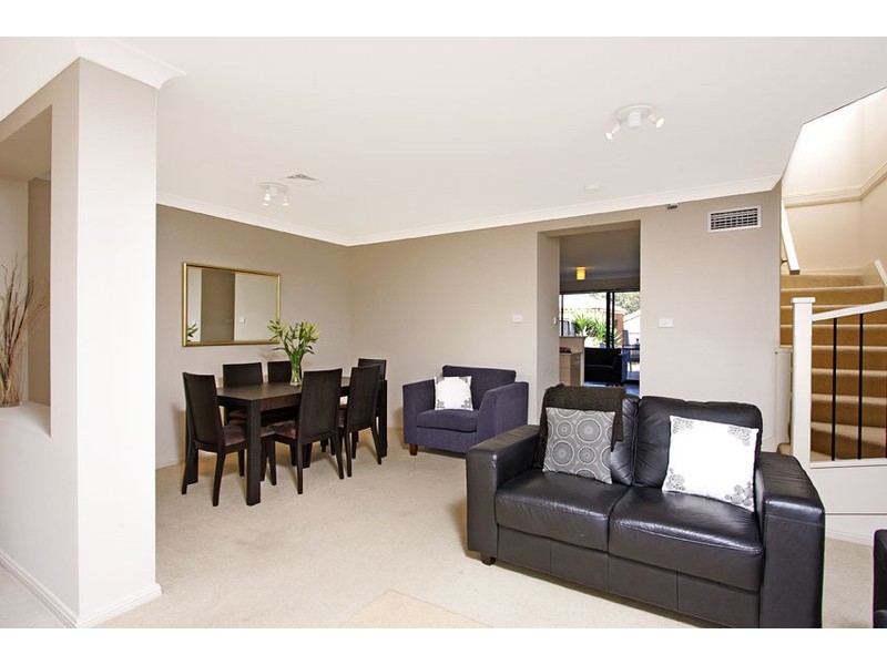 7 Riverine Court, Warriewood NSW 2102