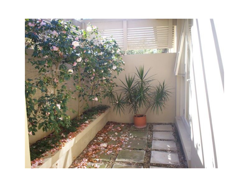 2137 PITTWATER ROAD, Bayview NSW 2104