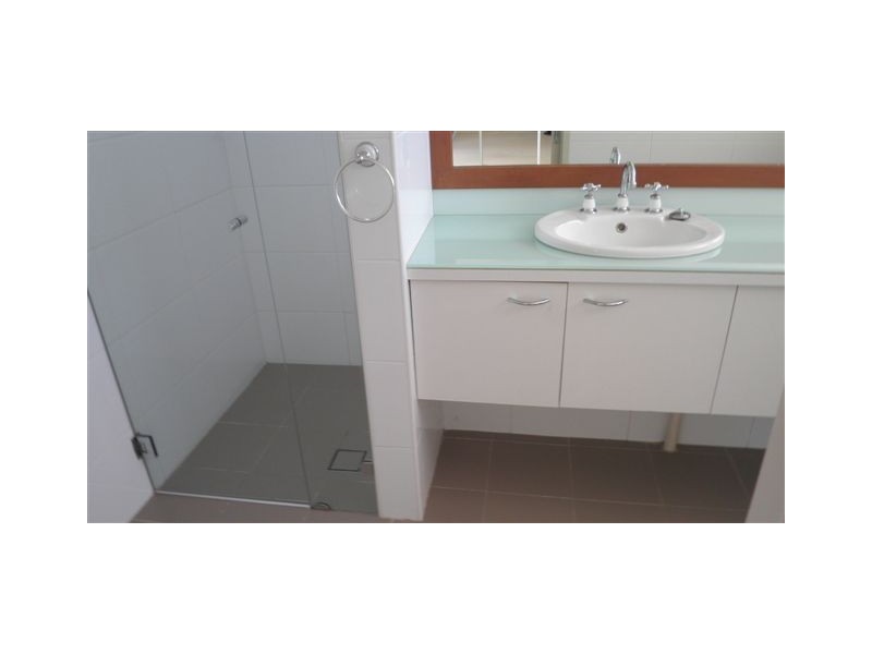 19 WIMBLEDON AVE, Narrabeen NSW 2101