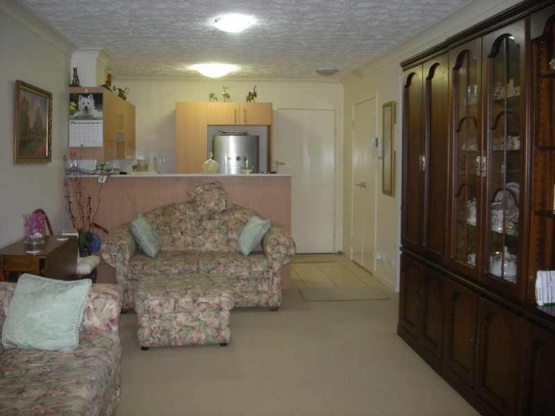 4/74-76 OLD PITTWATER ROAD, Brookvale NSW 2100