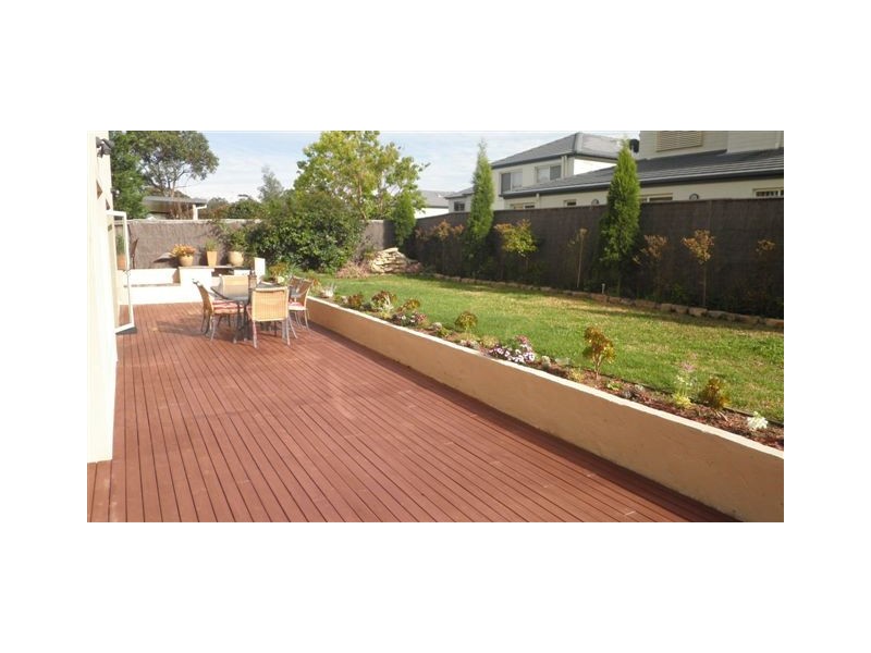 12 PARAMOUNT CLOSE, Belrose NSW 2085