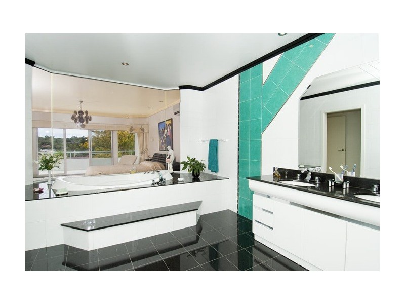 17 Rednal Street, Mona Vale NSW 2103