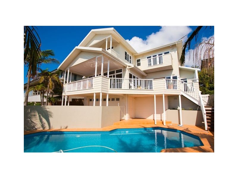 4 BRUCE STREET, Mona Vale NSW 2103