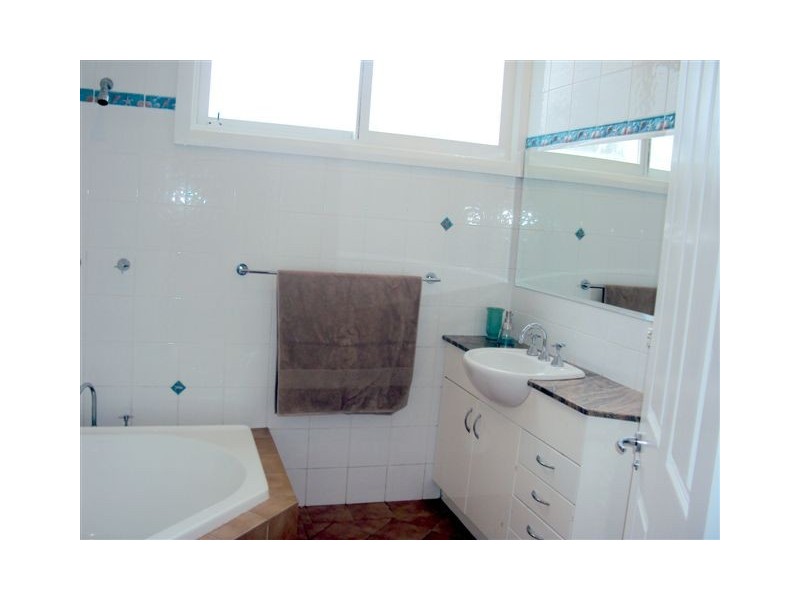 4 BRUCE STREET, Mona Vale NSW 2103