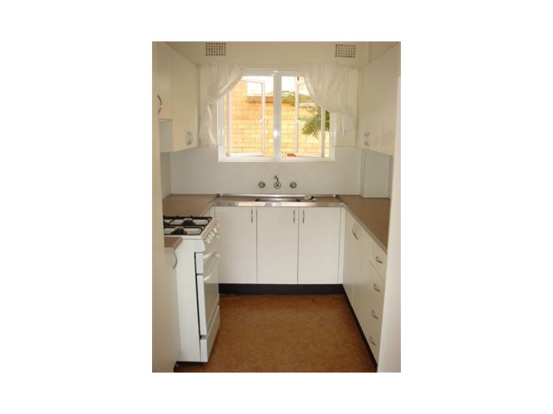 1/15 KOOLOORA AVENUE, Freshwater NSW 2096