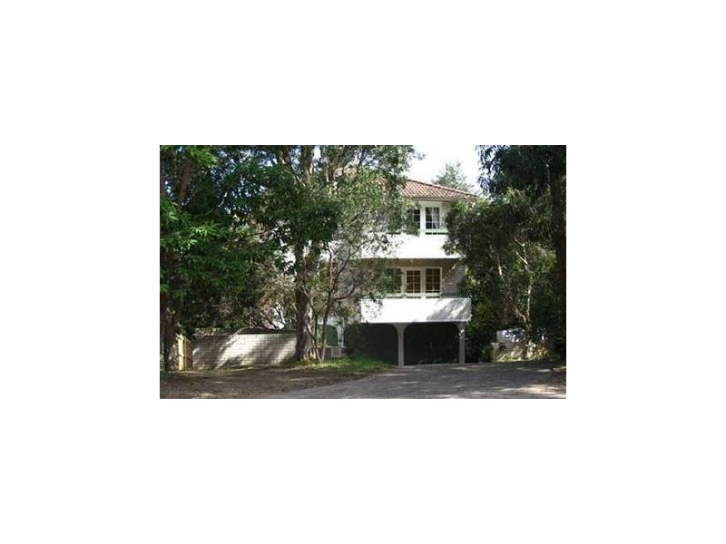 8/40 WAINE STREET, Freshwater NSW 2096