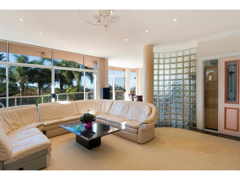 176 ALLAMBIE ROAD, Allambie Heights NSW 2100