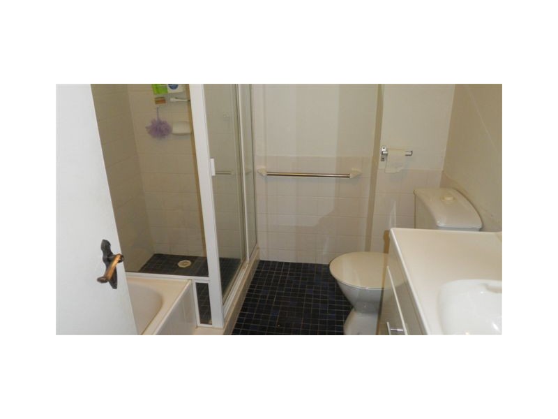 3/1 ROBERTSON STREET, Narrabeen NSW 2101