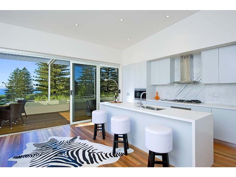 19/377-341 BARRENJOEY ROAD, Newport NSW 2106