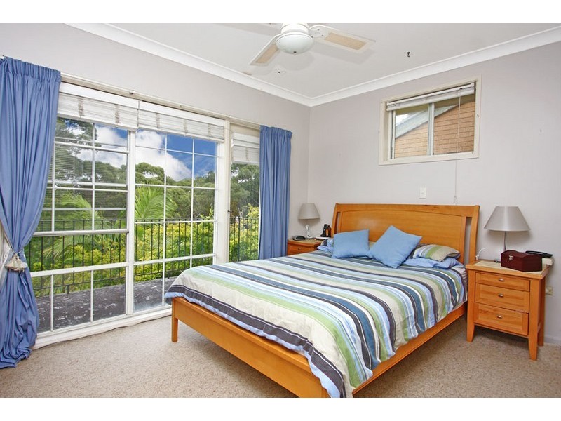 16 Koorangi Avenue, Elanora Heights NSW 2101