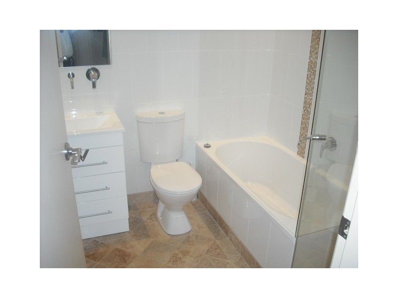 11 ASHTON AVENUE, Forestville NSW 2087