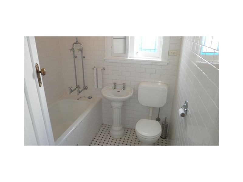 290 SYDNEY ROAD, Balgowlah NSW 2093