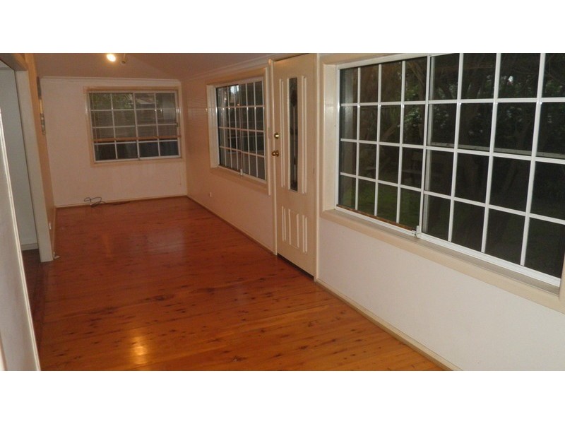 805 PITTWATER ROAD, Dee Why NSW 2099