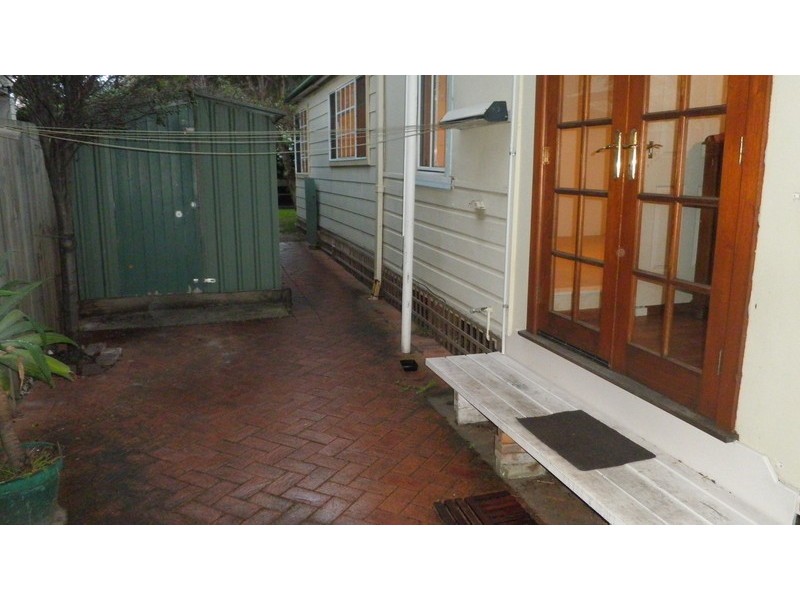 805 PITTWATER ROAD, Dee Why NSW 2099