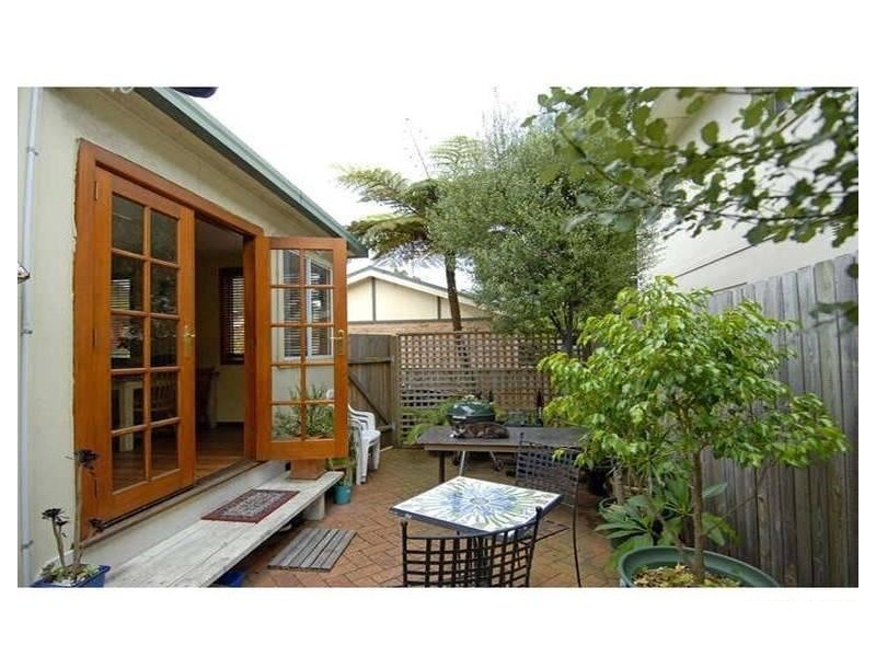 805 PITTWATER ROAD, Dee Why NSW 2099