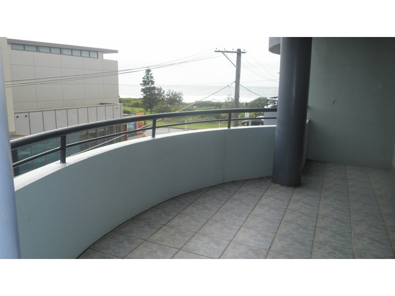 209/18 OCEAN STREET, Narrabeen NSW 2101