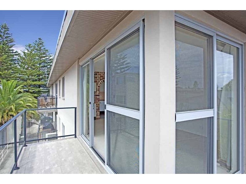 8/62 SURFVIEW ROAD, Mona Vale NSW 2103