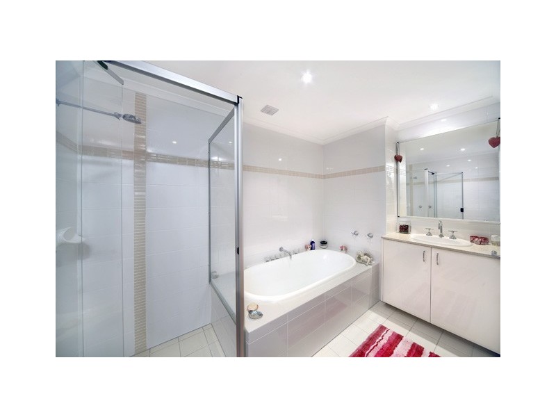 7/6 Fantail Avenue, Warriewood NSW 2102