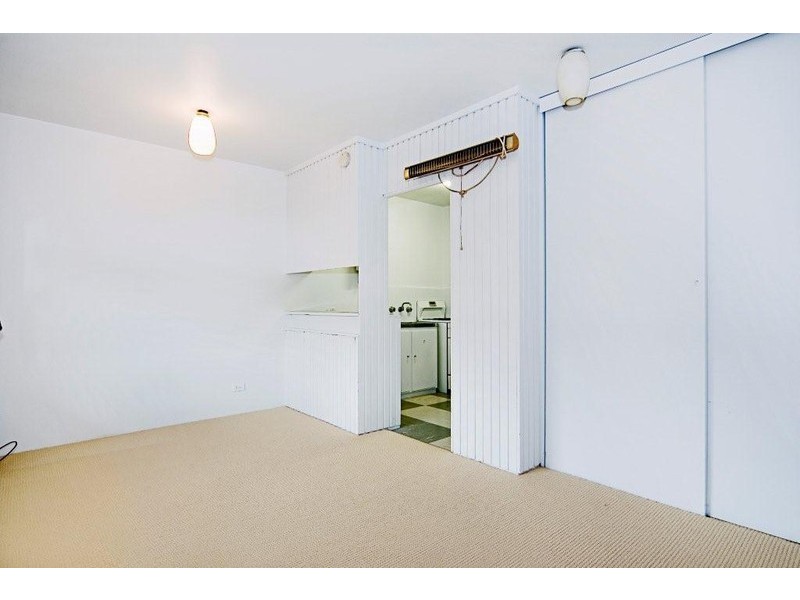 11/8 Campbell Parade, Manly Vale NSW 2093