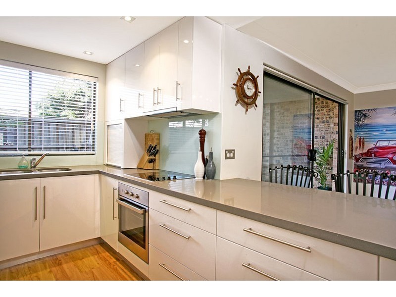 6/1 Robertson Street, Narrabeen NSW 2101