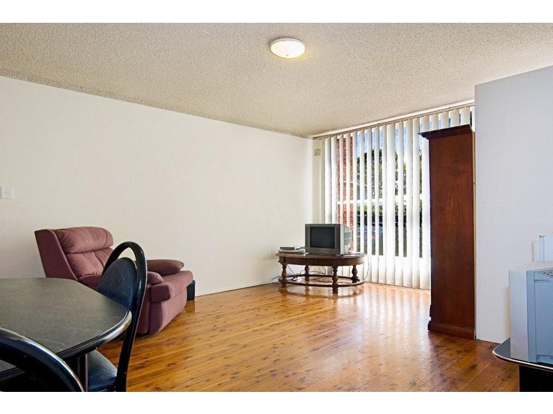 1/11 Grafton Crescent, Dee Why NSW 2099
