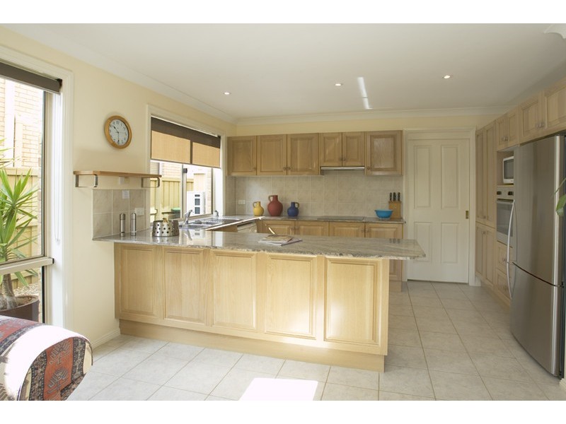 6 Waterside Grove, Warriewood NSW 2102