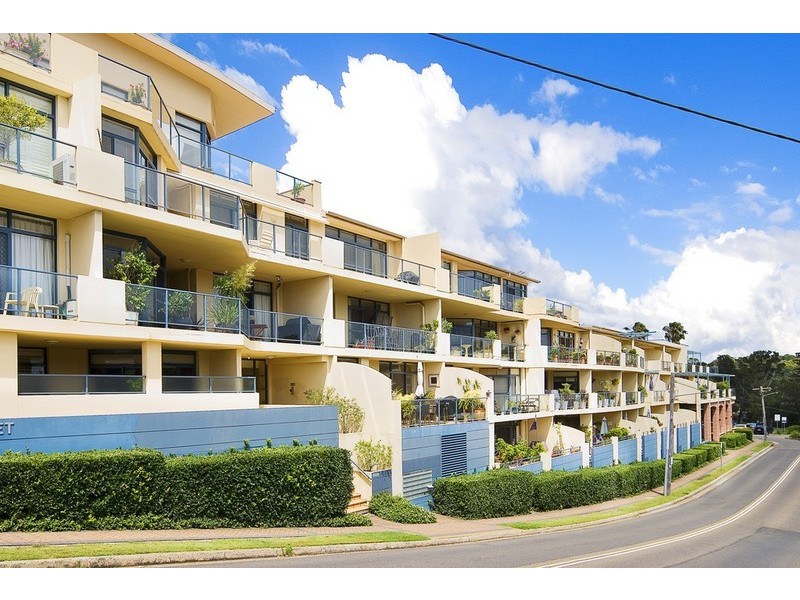 210/20 Wellington Street, Narrabeen NSW 2101