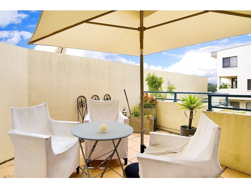 210/20 Wellington Street, Narrabeen NSW 2101