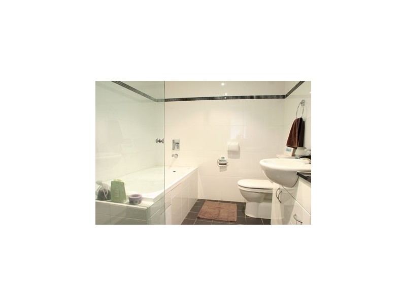 206/18 Ocean Street, Narrabeen NSW 2101