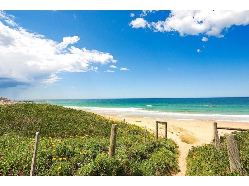 9 Tourmaline Street, Narrabeen NSW 2101