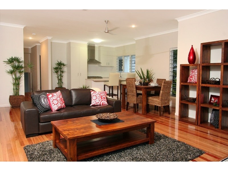 1/14 Tranquil Place, Alexandra Headland QLD 4572