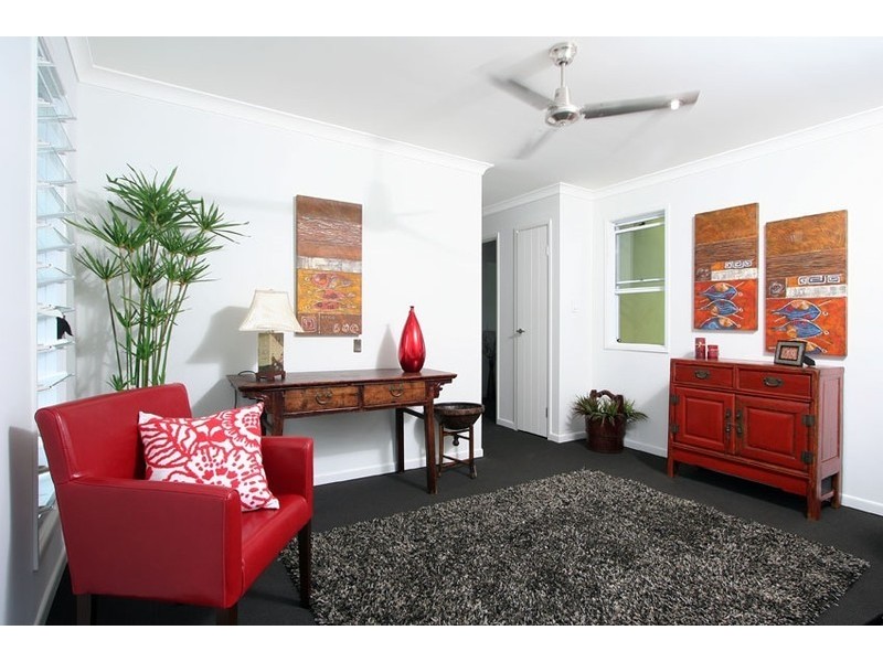 1/14 Tranquil Place, Alexandra Headland QLD 4572