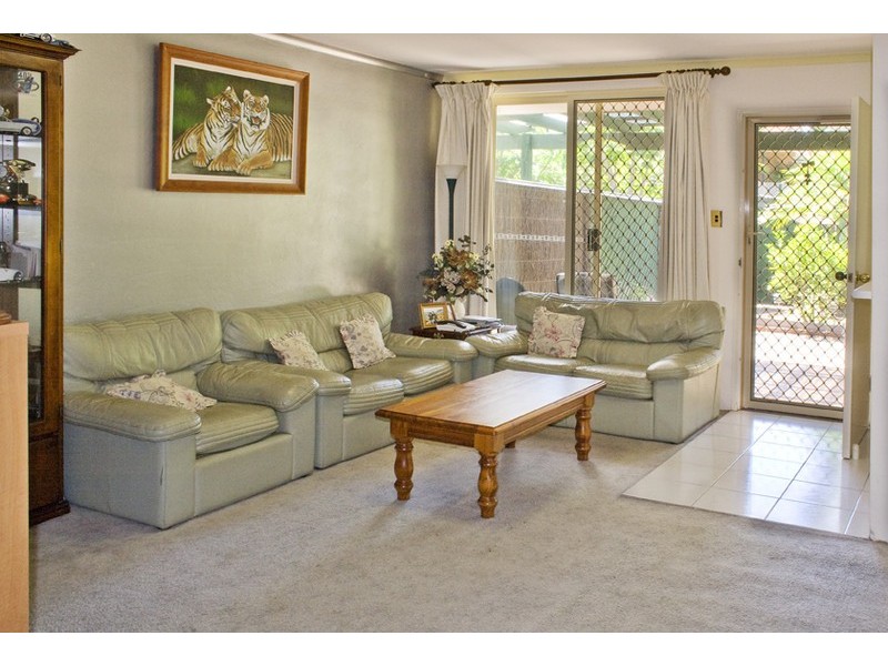 42/28 Macpherson St, Warriewood NSW 2102