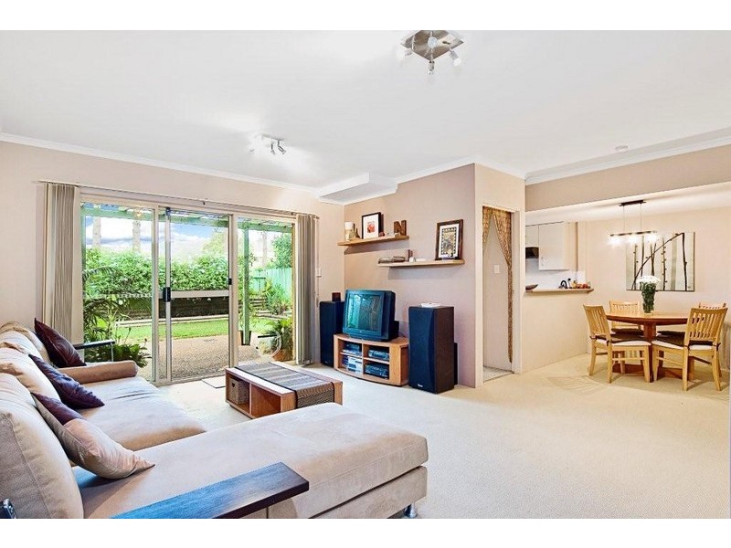 8/26 Macpherson Street, Warriewood NSW 2102