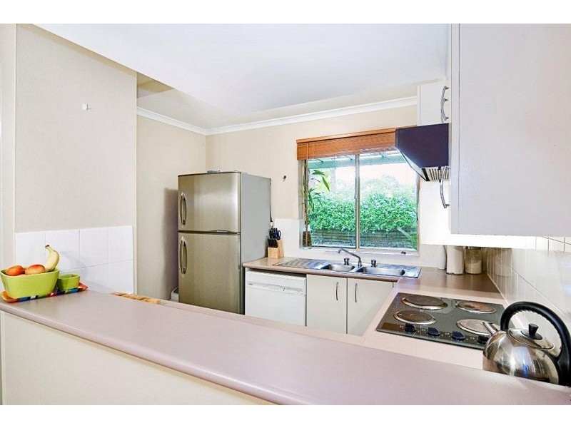 8/26 Macpherson Street, Warriewood NSW 2102