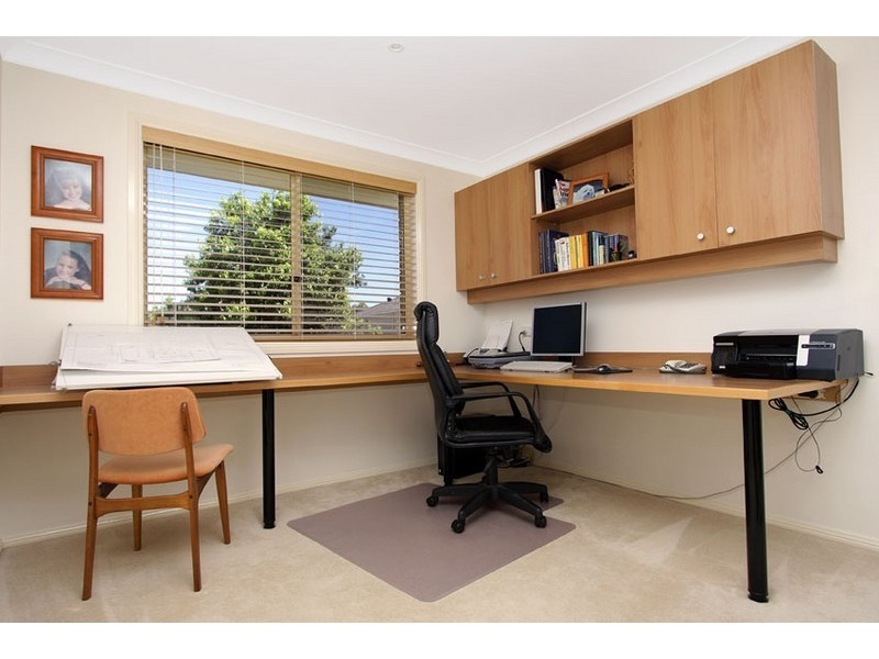 24 Valley View Circuit, Warriewood NSW 2102