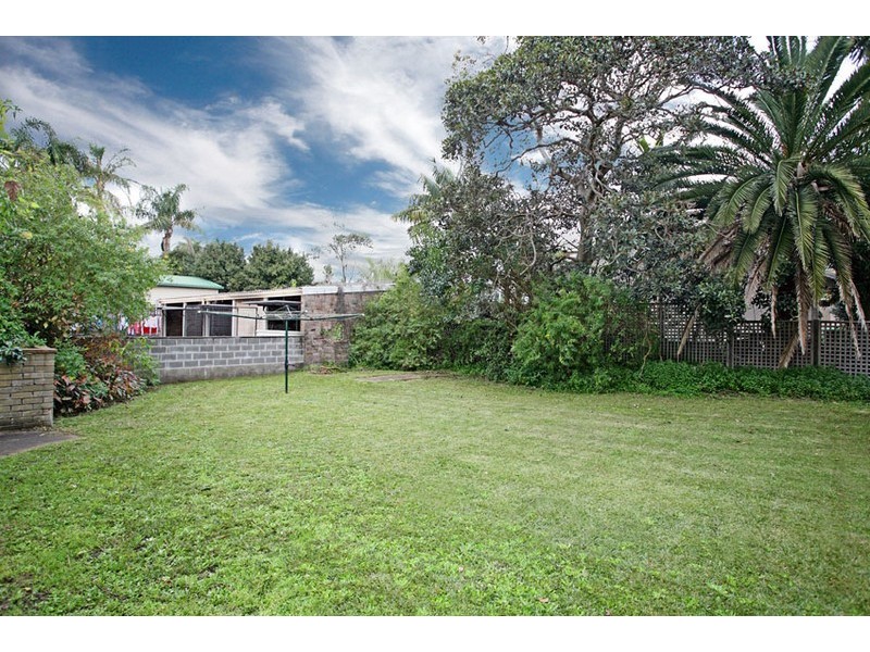 28 Malcolm Street, Narrabeen NSW 2101