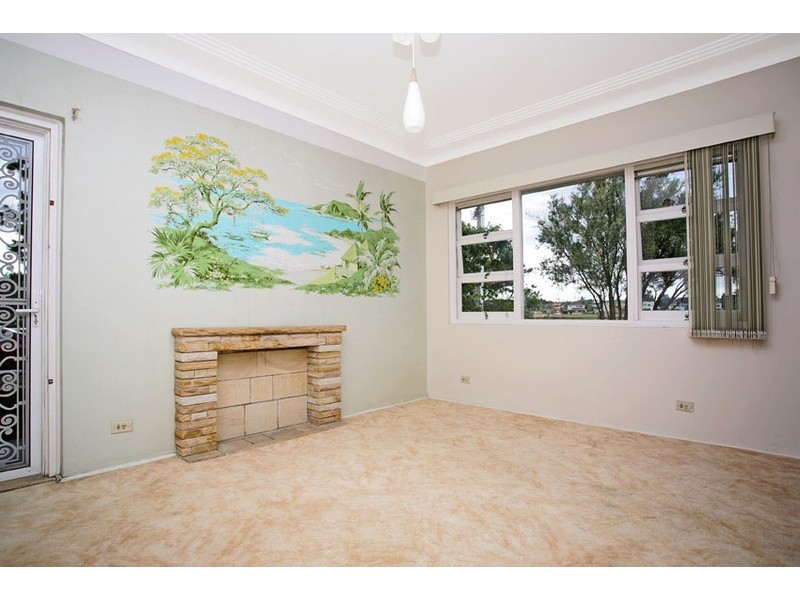 28 Malcolm Street, Narrabeen NSW 2101