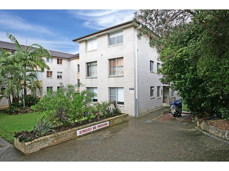 8/12 Ronald Avenue, Freshwater NSW 2096