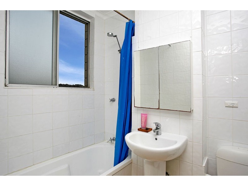 8/12 Ronald Avenue, Freshwater NSW 2096