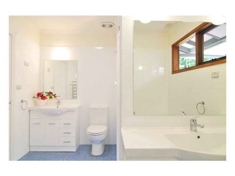 10 Manooka Place, Warriewood NSW 2102