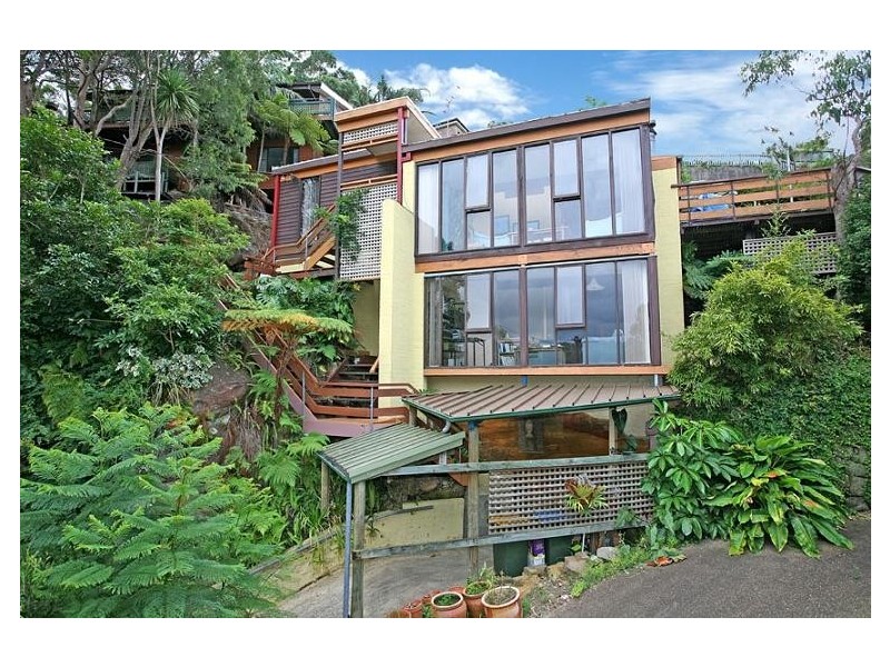 64 Tatiara Crescent, North Narrabeen NSW 2101