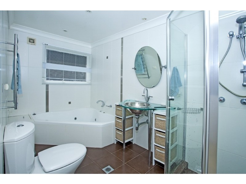 22 Amaroo Avenue, Elanora Heights NSW 2101