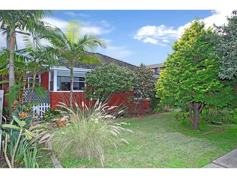 8/11 Wetherill Street, Narrabeen NSW 2101