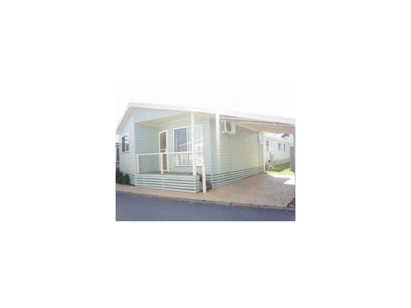 1a Kalaroo Rd, Redhead NSW 2290
