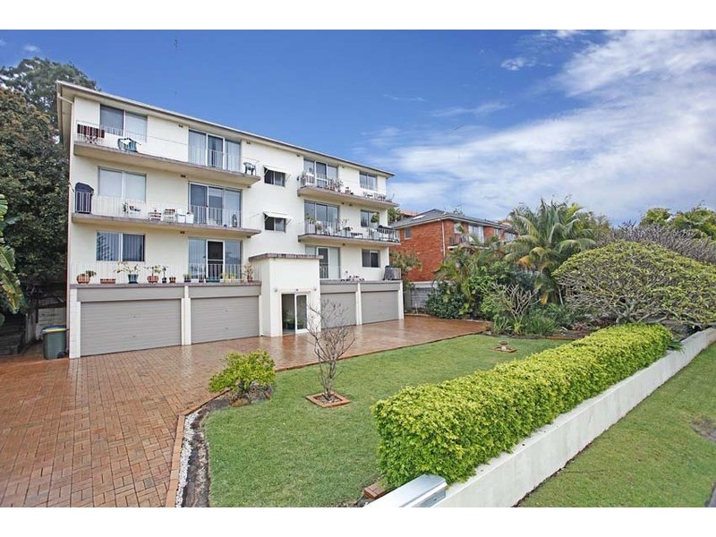 1/18 Terrol Crescent, Mona Vale NSW 2103